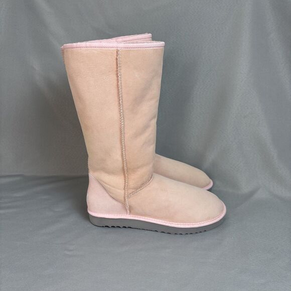 New UGG Classic Tall Sz 10 Baby Pink Collectors Grey Sole Retired EXTREMELY RARE - Picture 11 of 16